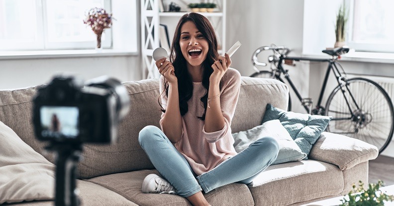 How to become an influencer on social media